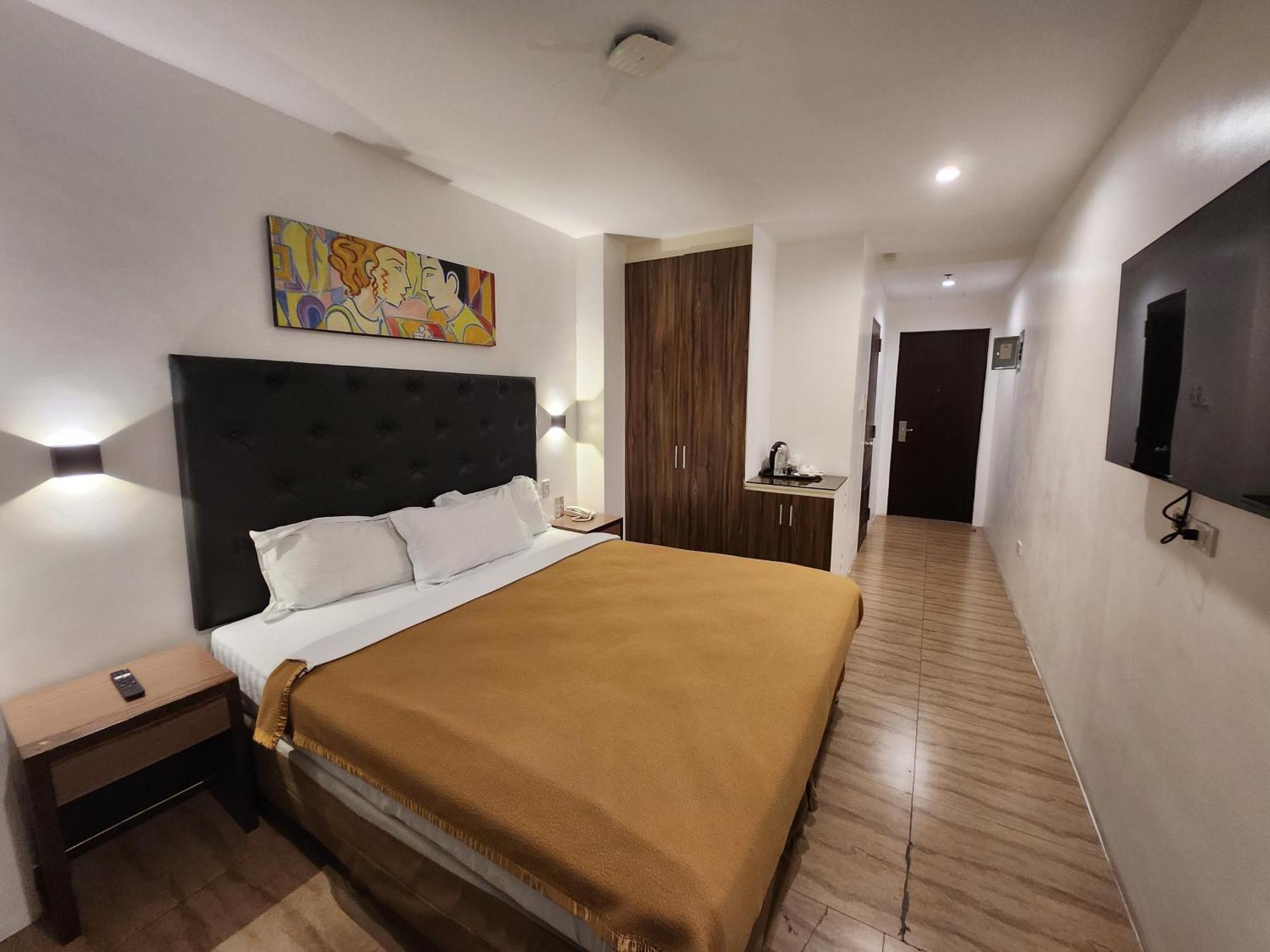 Apollonia Royale Hotel Анхелес Екстериор снимка