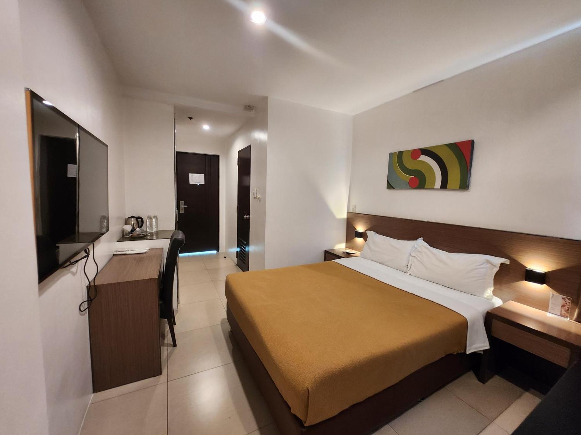 Apollonia Royale Hotel Анхелес Екстериор снимка